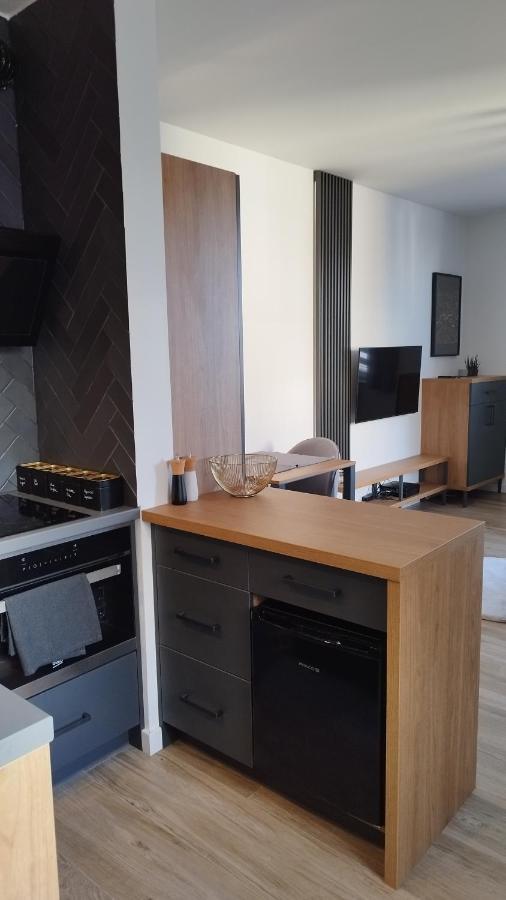 Apartment Between Krasków Εξωτερικό φωτογραφία