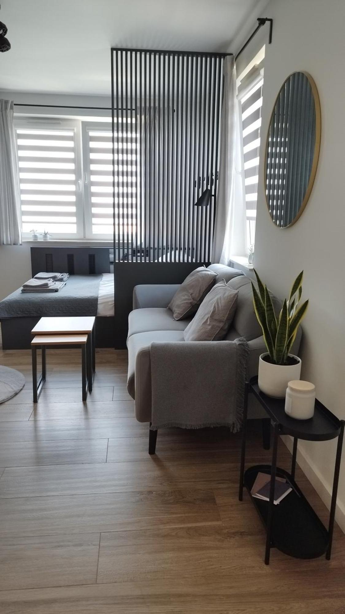 Apartment Between Krasków Εξωτερικό φωτογραφία